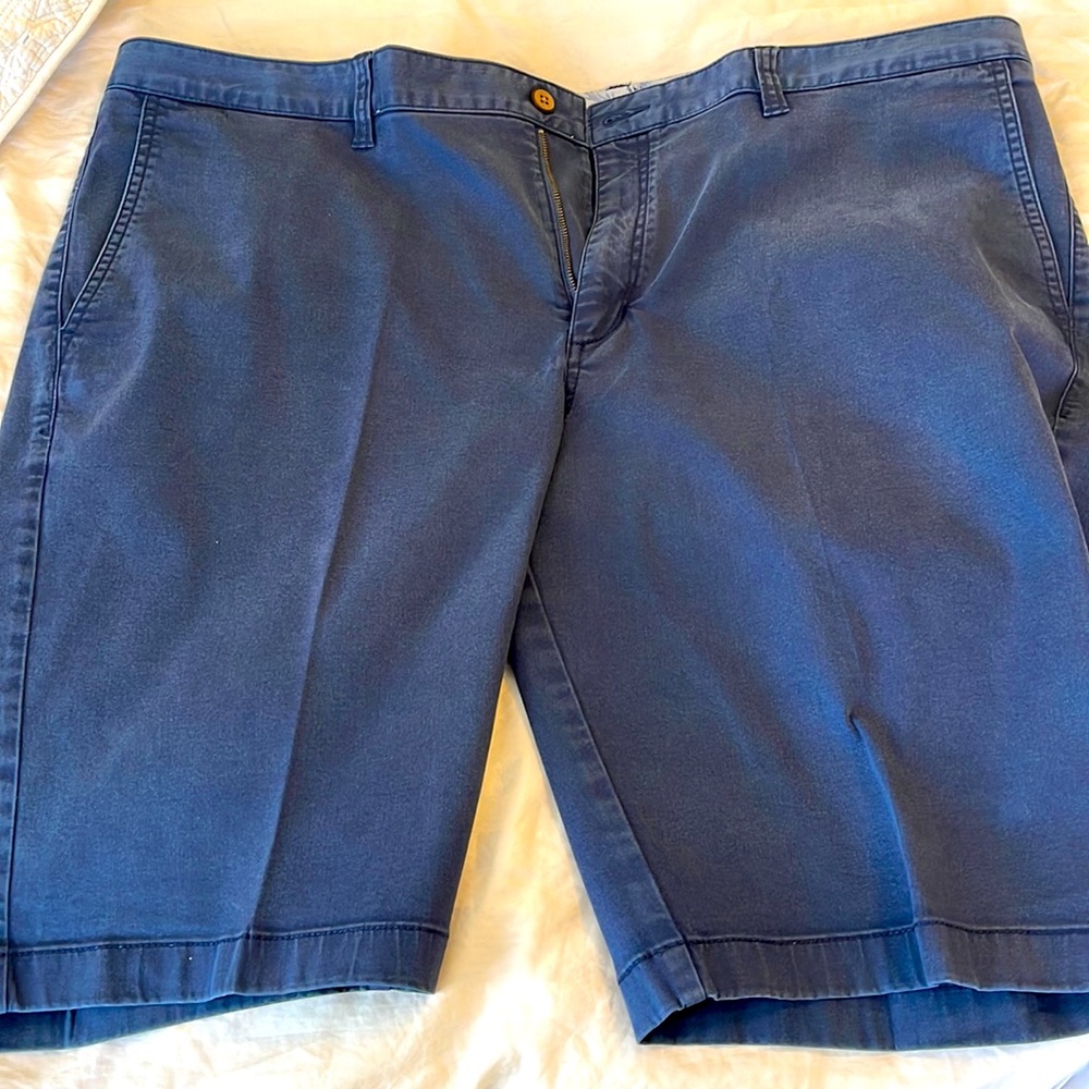 Tommy Bahama Mens Stretch Shorts